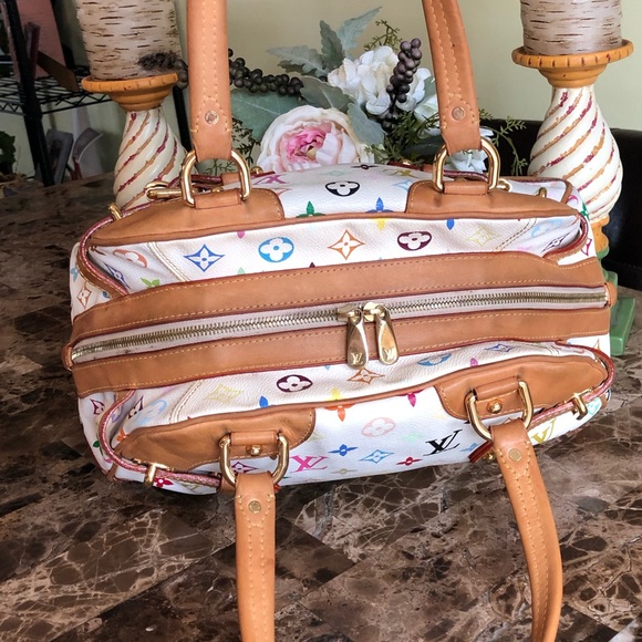 AUTH Louis Vuitton Claudia 🌺GORGEOUS🌺 - Picture 6 of 8